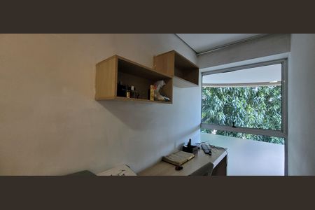 Apartamento para alugar com 90m², 2 quartos e 2 vagasSuíte