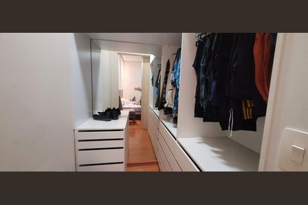 Apartamento para alugar com 90m², 2 quartos e 2 vagasCloset da Suíte