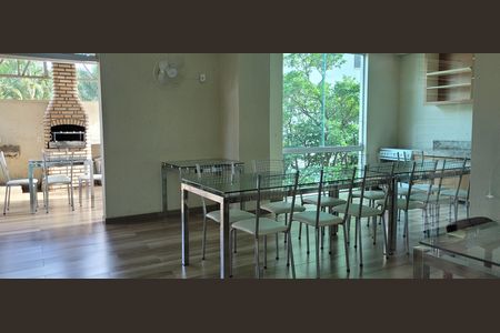 Apartamento para alugar com 90m², 2 quartos e 2 vagasÁrea comum - Salão de festas