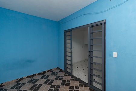 Casa para alugar com 35m², 1 quarto e sem vaga Casa para alugar com 35m², 1 quarto e sem vagaQuarto