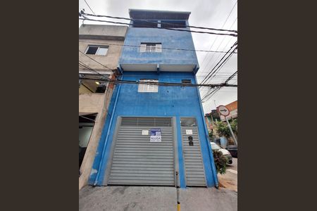 Casa para alugar com 35m², 1 quarto e sem vaga Casa para alugar com 35m², 1 quarto e sem vagaplaca