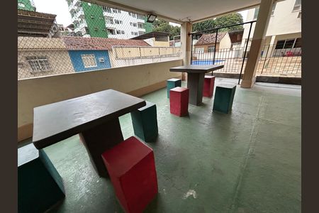 Apartamento para alugar com 65m², 2 quartos e 1 vagaÁrea comum