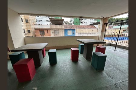 Apartamento para alugar com 65m², 2 quartos e 1 vagaÁrea comum