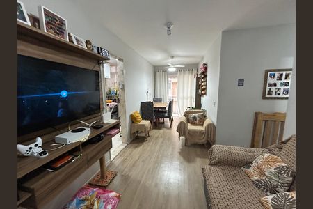 Apartamento para alugar com 65m², 2 quartos e 1 vagaSala