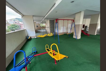 Apartamento para alugar com 65m², 2 quartos e 1 vagaÁrea comum - Playground