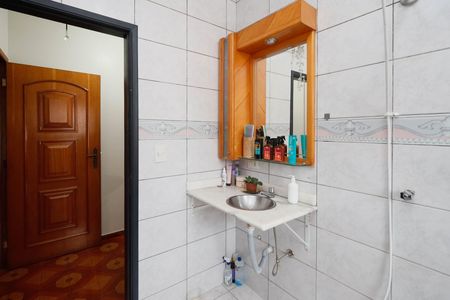 Casa à venda com 311m², 4 quartos e 8 vagasBanheiro da Suíte 