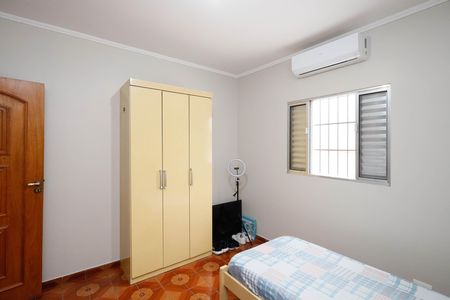 Casa à venda com 311m², 4 quartos e 8 vagasQuarto 4
