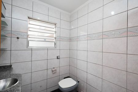 Casa à venda com 311m², 4 quartos e 8 vagasBanheiro 3