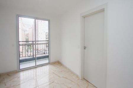 Apartamento para alugar com 39m², 2 quartos e sem vaga