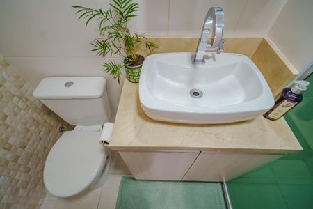 Apartamento para alugar com 57m², 2 quartos e 1 vaga Apartamento para alugar com 57m², 2 quartos e 1 vagaBanheiro