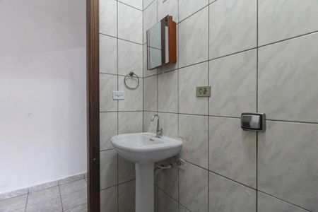 Casa para alugar com 125m², 2 quartos e 2 vagas Casa para alugar com 125m², 2 quartos e 2 vagasBanheiro 2