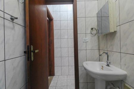 Casa para alugar com 125m², 2 quartos e 2 vagas Casa para alugar com 125m², 2 quartos e 2 vagasBanheiro 1