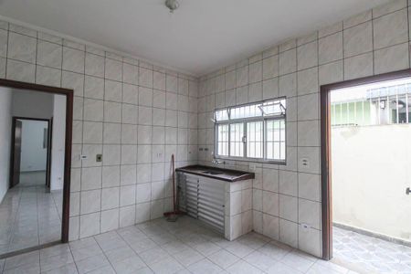 Casa para alugar com 125m², 2 quartos e 2 vagas Casa para alugar com 125m², 2 quartos e 2 vagasCozinha