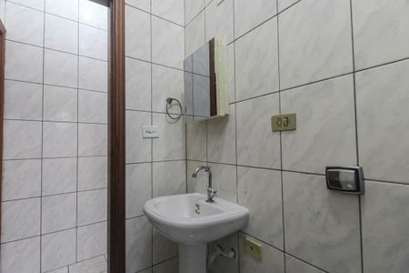 Casa para alugar com 125m², 2 quartos e 2 vagas Casa para alugar com 125m², 2 quartos e 2 vagasBanheiro 1