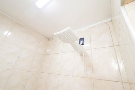 Casa de condomínio para alugar com 75m², 2 quartos e 1 vagaBanheiro Externo