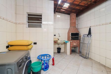 Casa de condomínio para alugar com 75m², 2 quartos e 1 vagaÁrea de Serviço / Quintal