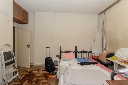 Apartamento à venda com 175m², 4 quartos e sem vaga Apartamento à venda com 175m², 4 quartos e sem vagaSuíte 1
