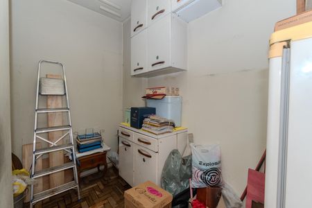 Apartamento à venda com 175m², 4 quartos e sem vaga Apartamento à venda com 175m², 4 quartos e sem vagaQuarto de Serviço
