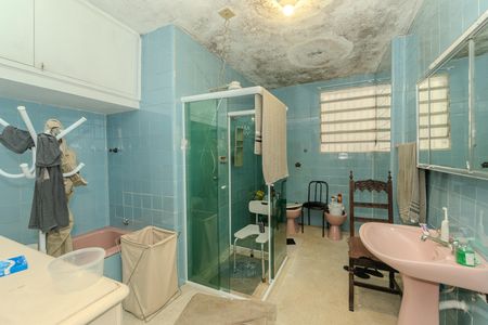 Apartamento à venda com 175m², 4 quartos e sem vaga Apartamento à venda com 175m², 4 quartos e sem vagaBanheiro