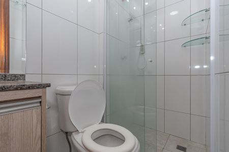 Banheiro da Suíte  de apartamento para alugar com 2 quartos, 65m² em Centro, Sumaré