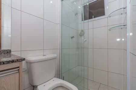 Apartamento para alugar com 65m², 2 quartos e 1 vaga Apartamento para alugar com 65m², 2 quartos e 1 vagaBanheiro Corredor