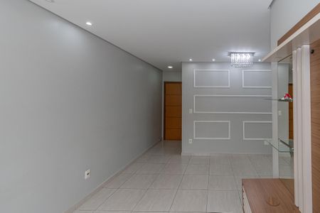 Apartamento para alugar com 65m², 2 quartos e 1 vaga Apartamento para alugar com 65m², 2 quartos e 1 vagaSala de Estar/Jantar