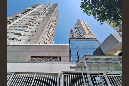 Apartamento à venda com 60m², 2 quartos e 1 vagaFachada