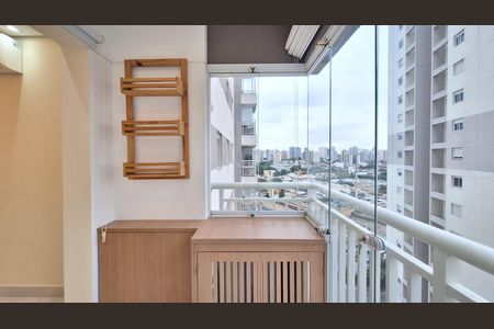 Apartamento à venda com 60m², 2 quartos e 1 vagaVaranda