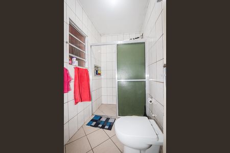 Casa à venda com 80m², 2 quartos e 5 vagas Casa à venda com 80m², 2 quartos e 5 vagasBanheiro
