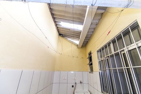 Casa para alugar com 60m², 1 quarto e sem vagaÁrea de Serviço