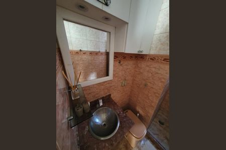 Apartamento para alugar com 57m², 2 quartos e 1 vaga Apartamento para alugar com 57m², 2 quartos e 1 vagaBanheiro