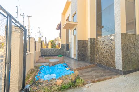 Casa para alugar com 260m², 2 quartos e 3 vagas Casa para alugar com 260m², 2 quartos e 3 vagasFachada