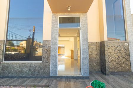 Casa para alugar com 260m², 2 quartos e 3 vagas Casa para alugar com 260m², 2 quartos e 3 vagasEntrada