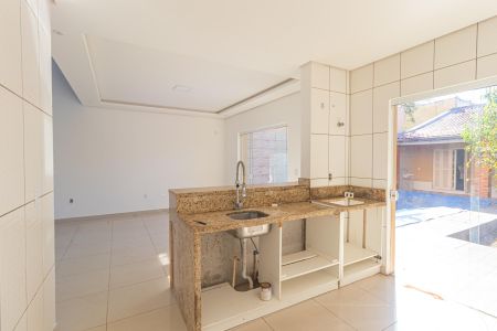 Casa para alugar com 260m², 2 quartos e 3 vagas Casa para alugar com 260m², 2 quartos e 3 vagasCozinha