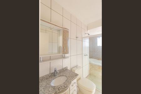 Casa para alugar com 260m², 2 quartos e 3 vagas Casa para alugar com 260m², 2 quartos e 3 vagasBanheiro da Suíte