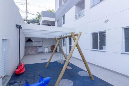 Apartamento para alugar com 34m², 2 quartos e sem vaga Apartamento para alugar com 34m², 2 quartos e sem vagaÁrea comum - Playground