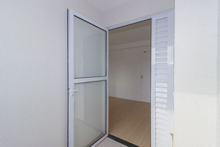 Apartamento para alugar com 34m², 2 quartos e sem vaga Apartamento para alugar com 34m², 2 quartos e sem vagaVaranda Sala