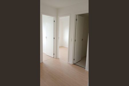 Sala de apartamento para alugar com 2 quartos, 34m² em Jardim Jaragua (Sao Domingos), São Paulo