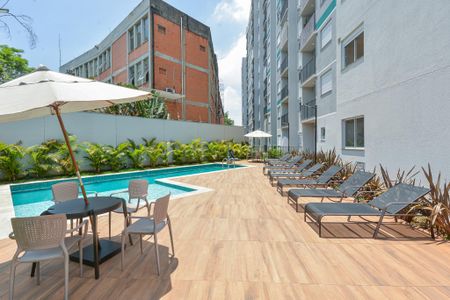Apartamento para alugar com 38m², 2 quartos e sem vagaÁrea comum - Piscina