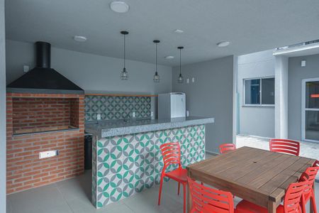 Apartamento para alugar com 38m², 2 quartos e sem vagaÁrea comum - Churrasqueira