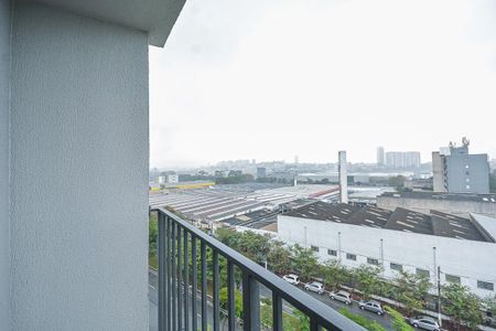 Apartamento para alugar com 38m², 2 quartos e sem vagaSacada