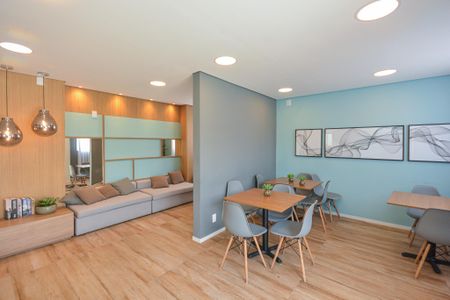 Apartamento para alugar com 38m², 2 quartos e sem vagaÁrea comum - Salão de festas