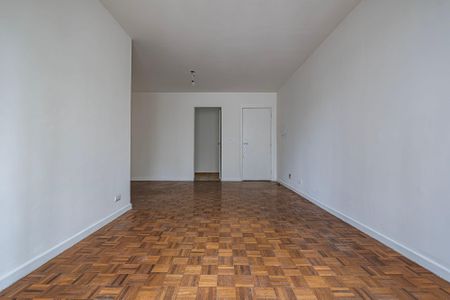 Sala de apartamento à venda com 2 quartos, 72m² em Vila Madalena, São Paulo