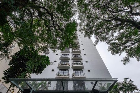 Apartamento à venda com 72m², 2 quartos e 1 vaga Apartamento à venda com 72m², 2 quartos e 1 vagaFachada