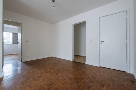 Sala de apartamento à venda com 2 quartos, 72m² em Vila Madalena, São Paulo