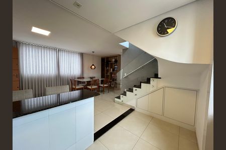 Apartamento para alugar com 150m², 3 quartos e 3 vagas