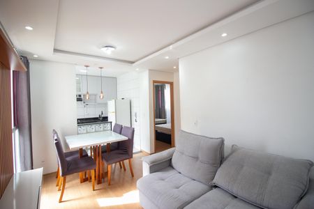 Sala de apartamento à venda com 2 quartos, 48m² em Chacaras Reunidas Santa Terezinha, Contagem