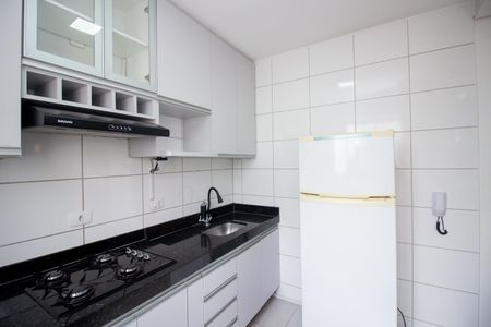 Apartamento à venda com 48m², 2 quartos e 1 vaga Apartamento à venda com 48m², 2 quartos e 1 vagaCozinha e Área de Serviço