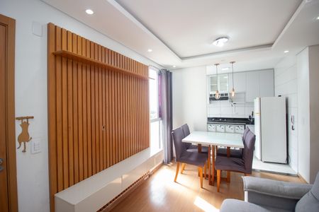 Sala de apartamento à venda com 2 quartos, 48m² em Chacaras Reunidas Santa Terezinha, Contagem