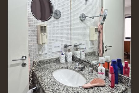 Apartamento para alugar com 26m², 1 quarto e sem vaga Apartamento para alugar com 26m², 1 quarto e sem vagaBanheiro